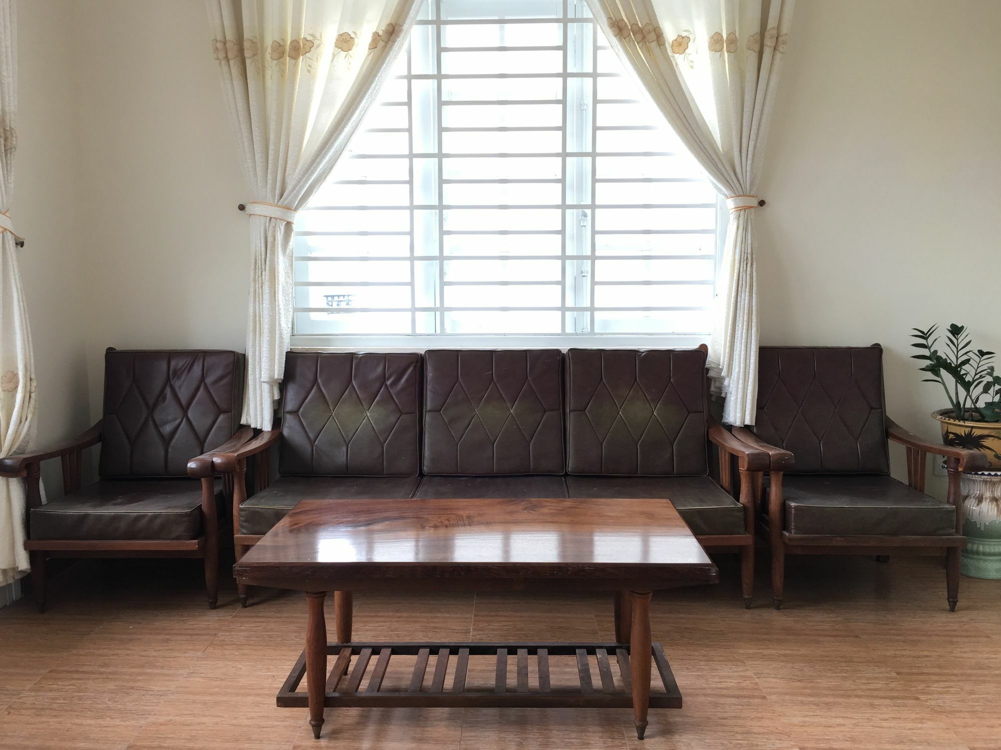 All Aboard Hostel Dalat ภายนอก รูปภาพ